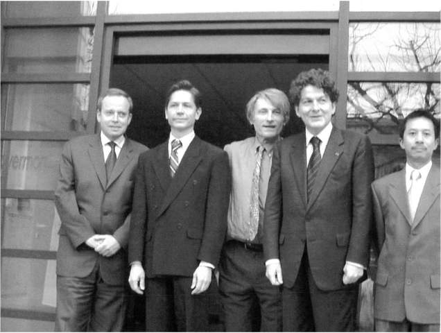 March 10, 2006 - visit by Thierry Breton (Minister of Economy, Finance, and Industry) and Renaud Donnedieu de Vabres (Minister of Culture and Communication).